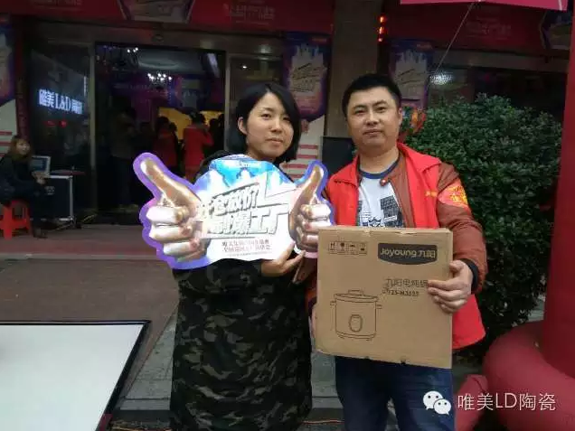 1481348467130562.png blob.png