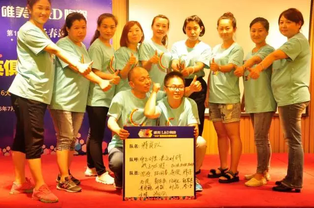 1481355002310947.png blob.png