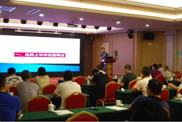 1481532806901429.png blob.png