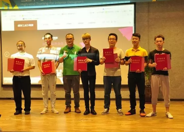 1506584685358885.png blob.png